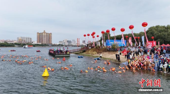 (dng)F(xin)Ӿʿˮʯ z