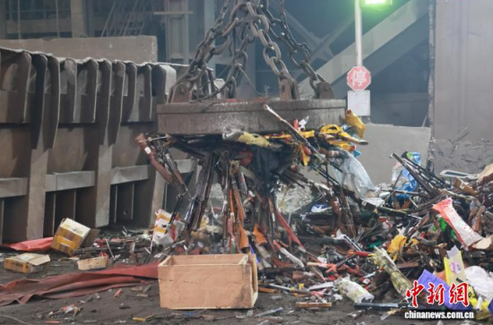 1029ͨNǷƷF(xin)(chng)]] z